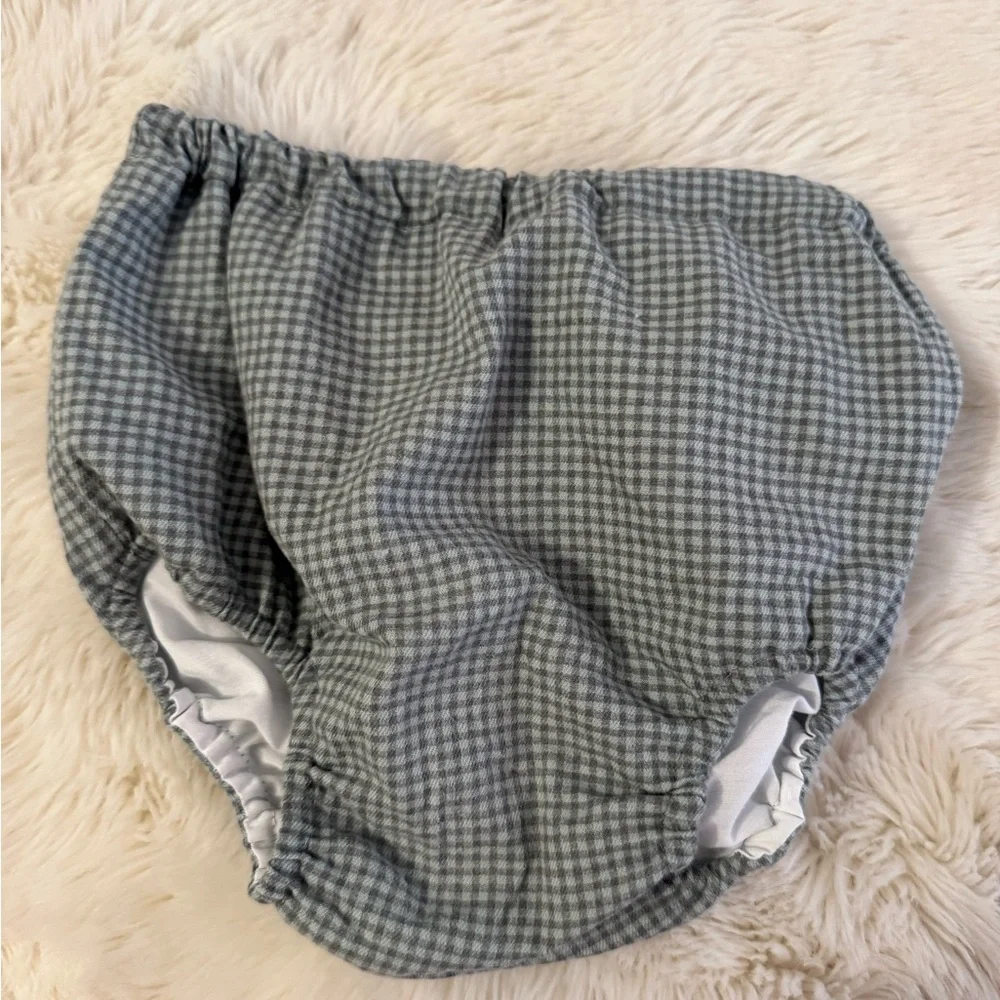 Foque Baby Sweater and diaper cover Set. Size 12 months